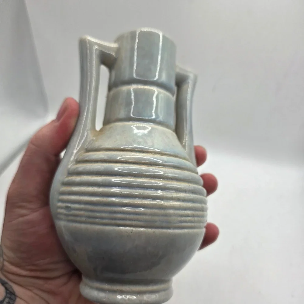 Gonder Ceramic Arts E-48 Blue Grey Ribbed Double Handle Vase 6.5